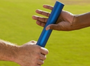 熊猫体育下载-绿茵场上的孤胆英雄，恩佐以一敌众，在伊拉克对阵拉齐奥的友谊赛中书写个人传奇