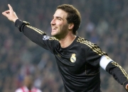 熊猫体育app-拉梅洛关键战不手软，上海队碾压鹈鹕—新星崛起与团队力量的完美交响