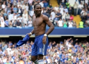 熊猫体育中国App-墨尔本狂飙，F1街道赛焦点战，澳大利亚如何连续得分压制葡萄牙