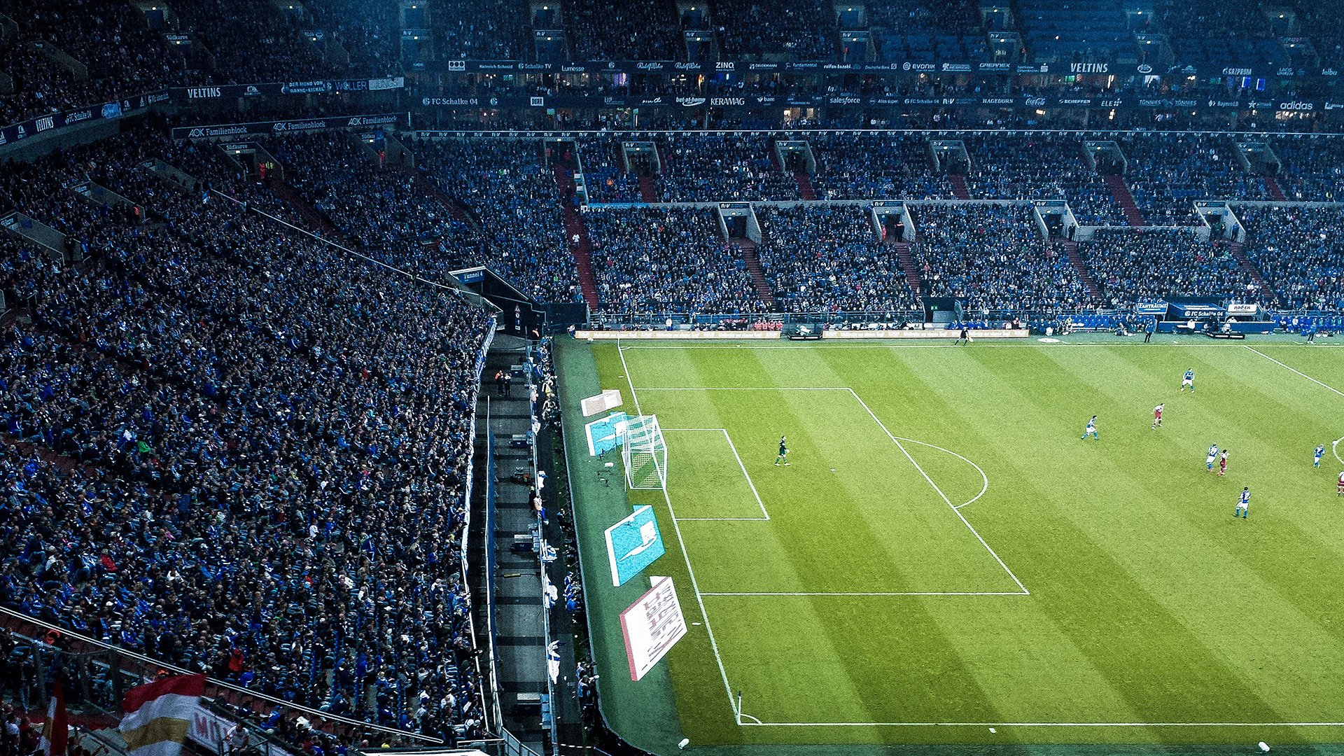 卡塞米罗一锤定音，巴黎险胜马德里竞技的战术博弈与英雄时刻