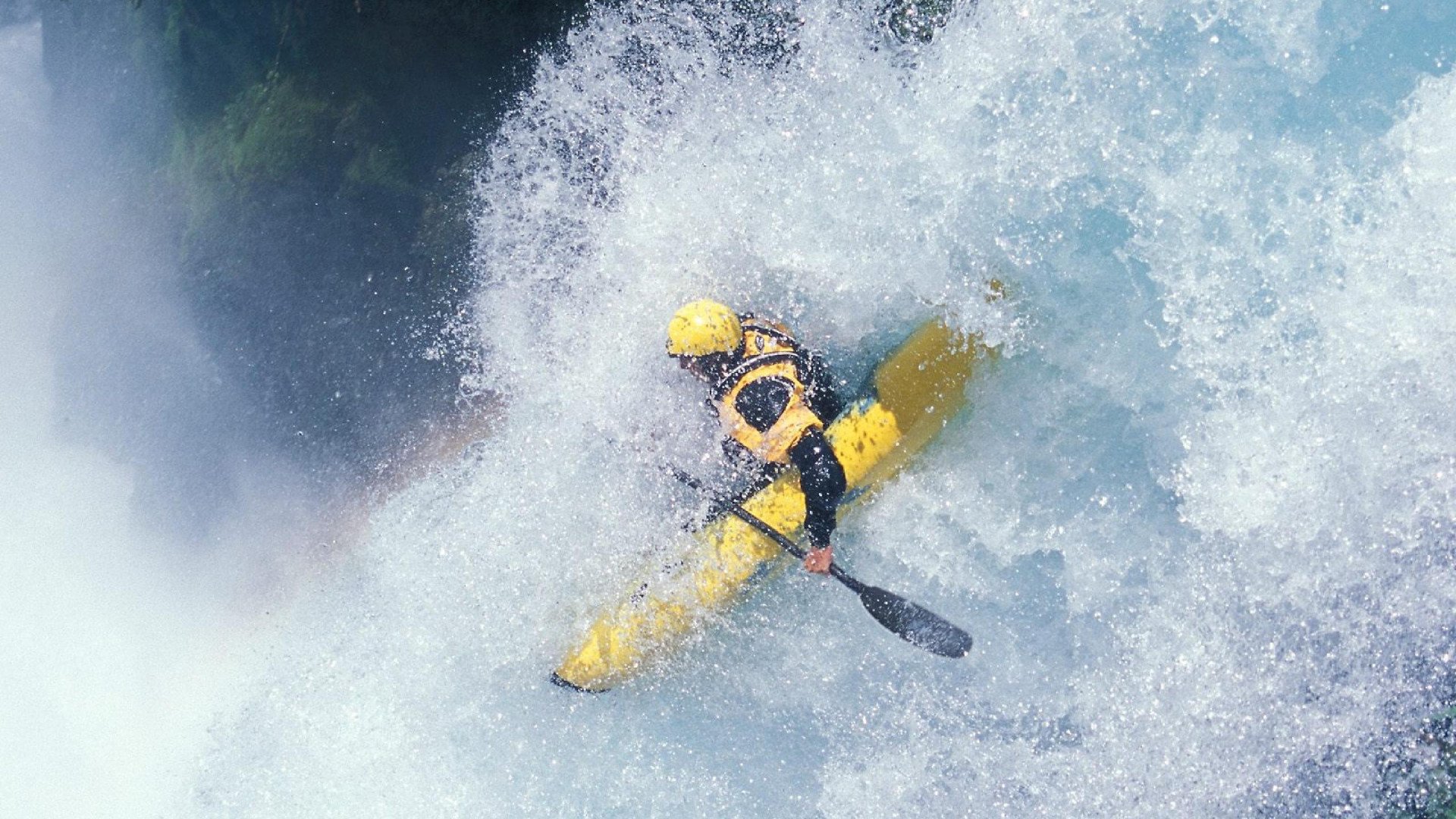圣西罗奇迹夜，AC米兰生死战擒波兰铁骑，意甲焦点战演绎绝境重生